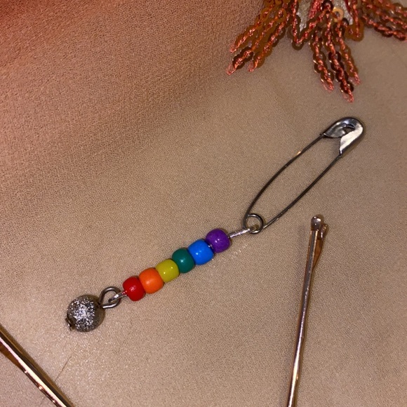 Handmade PRIDE Rainbow Pin & Crystal Wired Hair Rose Goldtone Bobby Pins - Picture 2 of 3